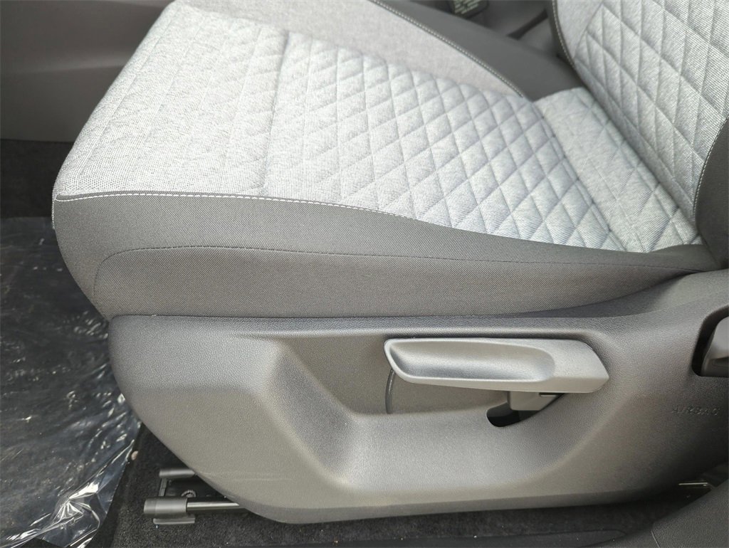 New 2026 Volkswagen Tiguan S image 31