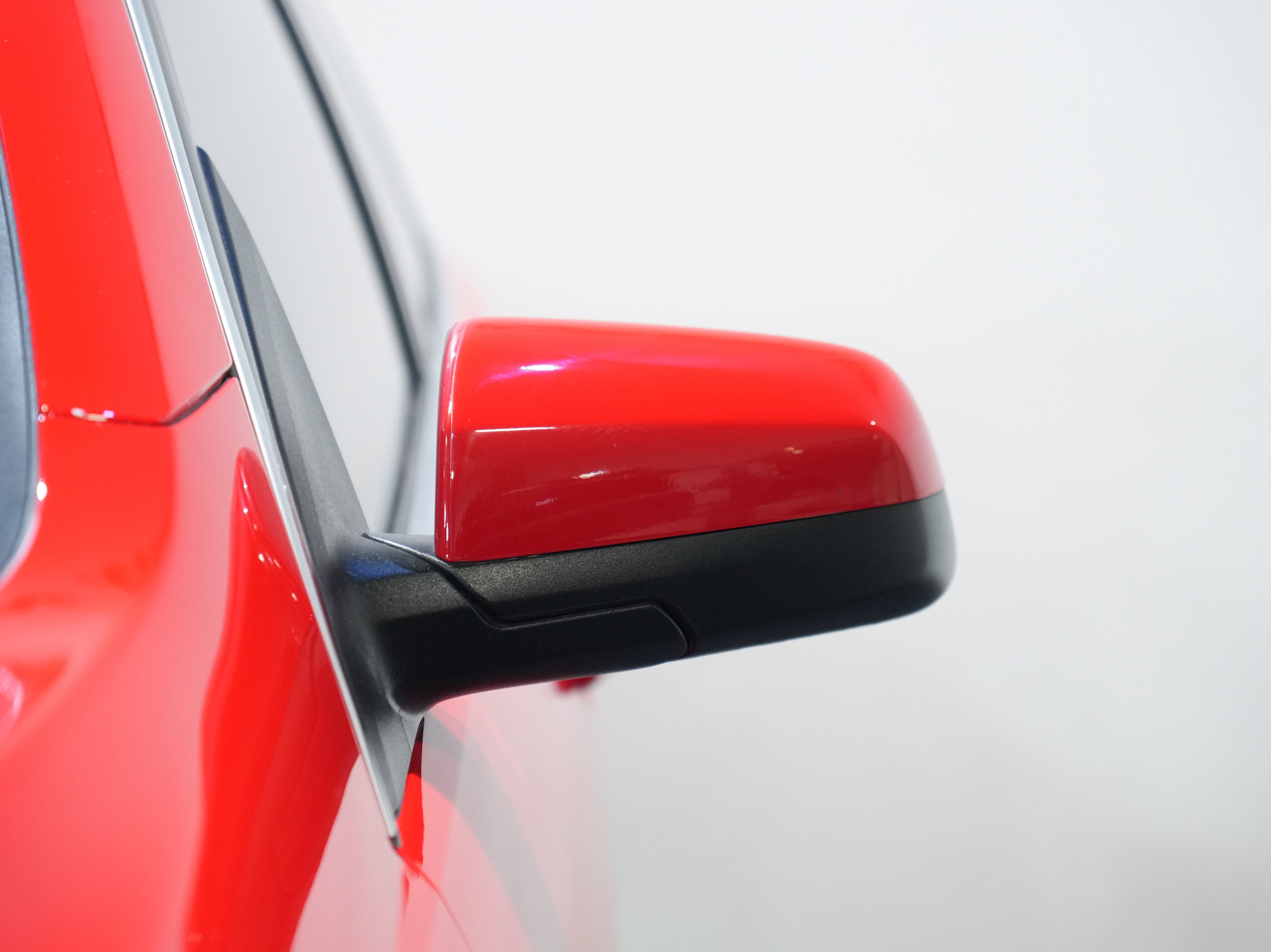Used 2017 Chevrolet SS RWD image 11