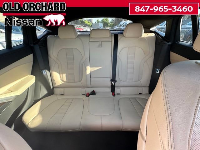 Used 2021 BMW X6 xDrive40i w/ Premium Package 3 AWD/4WD image 15