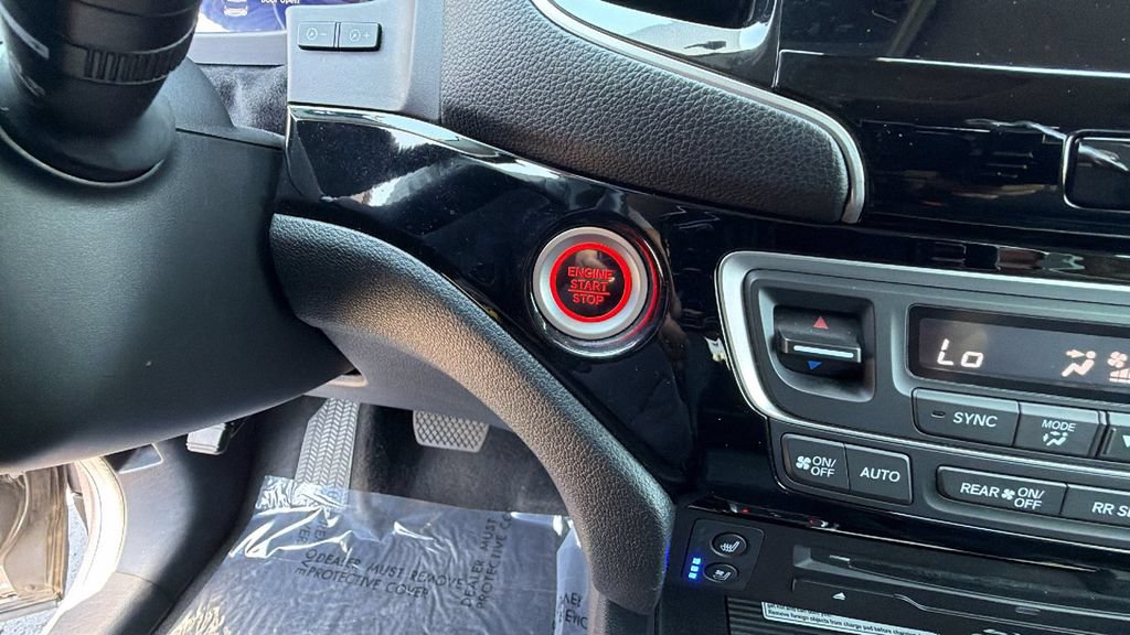 Used 2022 Honda Pilot Elite image 17