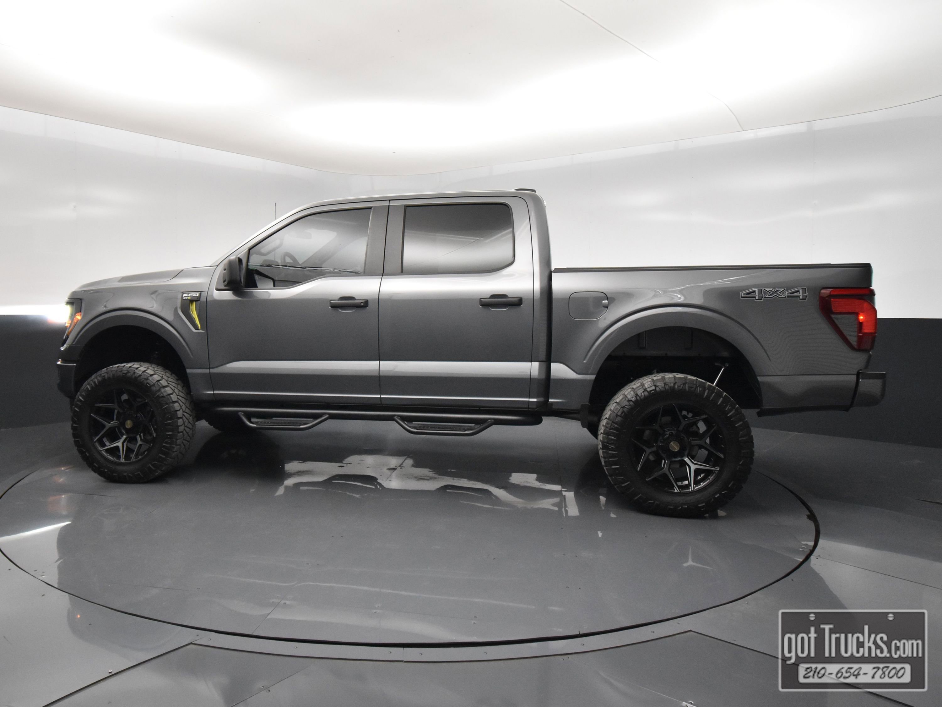 Used 2024 Ford F150 STX AWD/4WD image 3