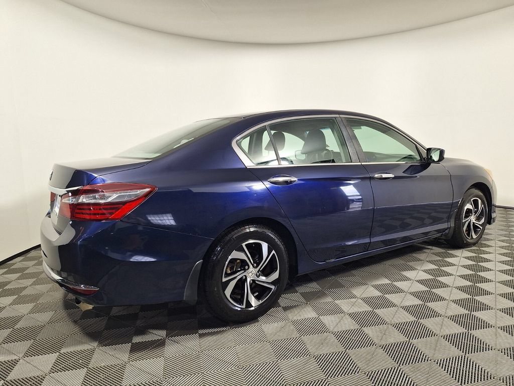 Used 2017 Honda Accord LX image 5