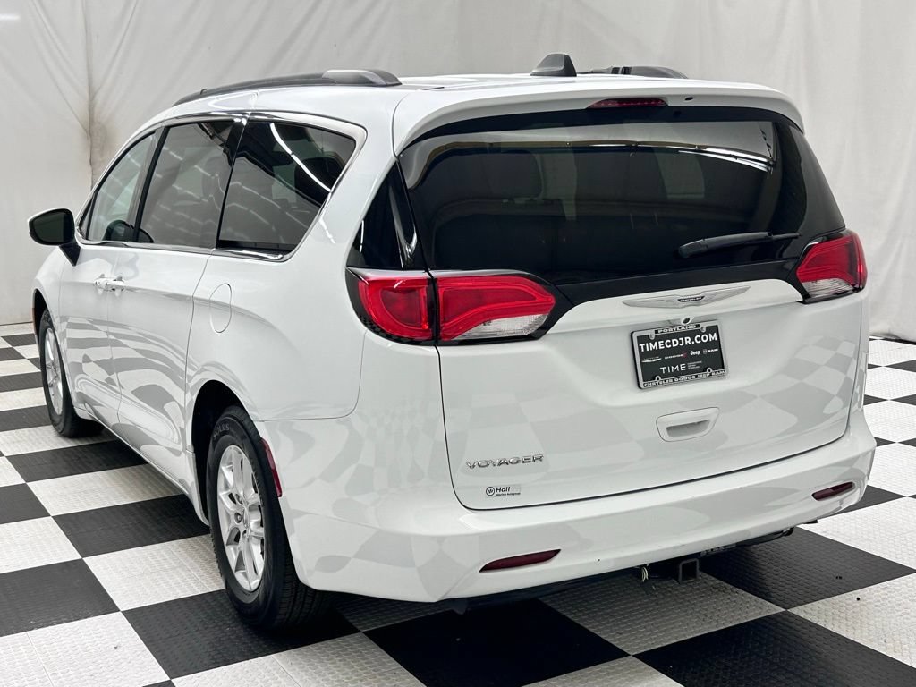Certified 2021 Chrysler Voyager Lxi FWD image 5