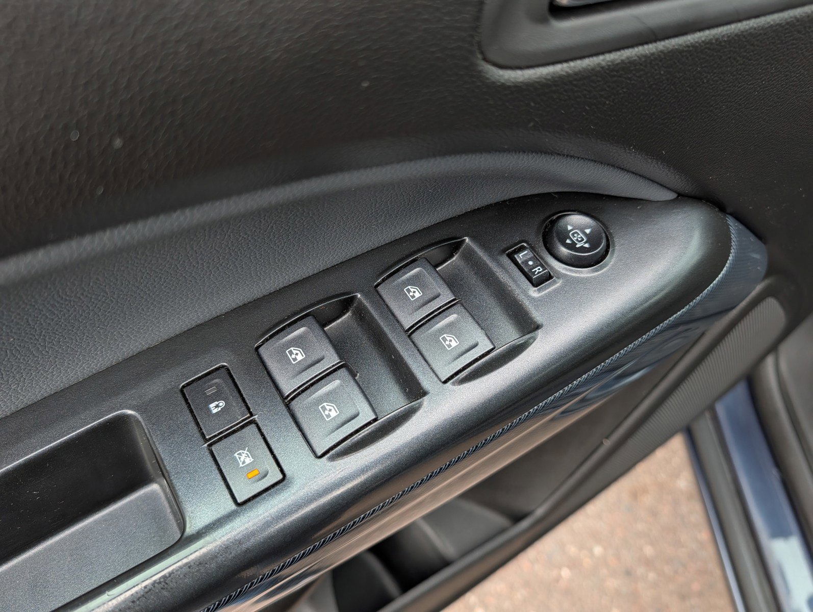 Used 2018 Chevrolet Colorado Z71 w/ Centennial Edition RWD image 20