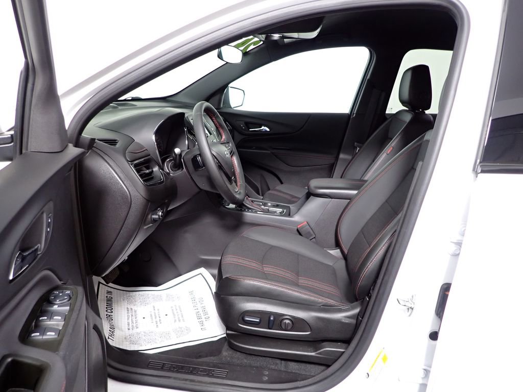Used 2024 Chevrolet Equinox RS AWD/4WD image 24