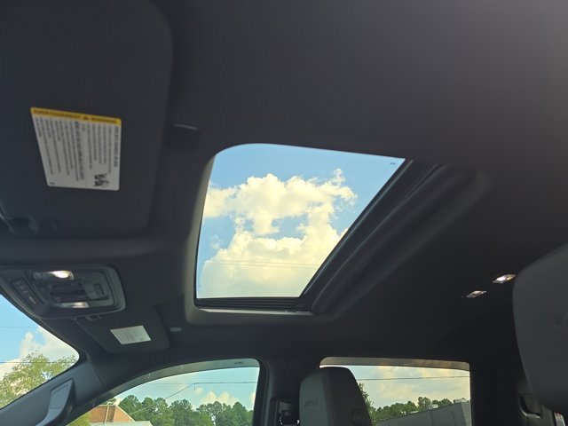 Used 2024 GMC Sierra 2500 AT4 w/ AT4 Preferred Package image 30