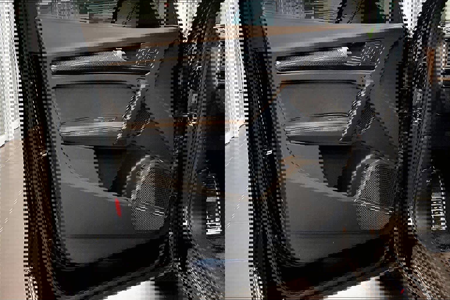 Used 2023 Audi SQ5 Premium Plus w/ Premium Plus Package image 21