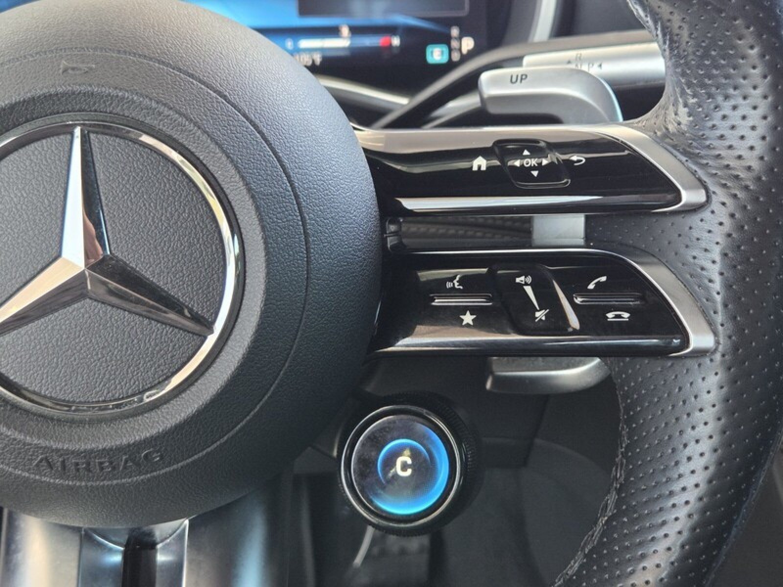 Certified 2022 Mercedes-Benz SL 55 AMG 4MATIC image 25