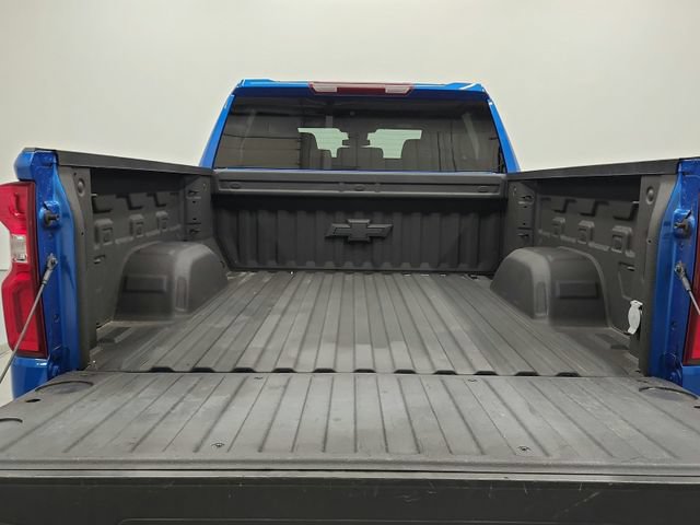 Used 2024 Chevrolet Silverado 1500 RST w/ Z71 Off-Road Package AWD/4WD image 32