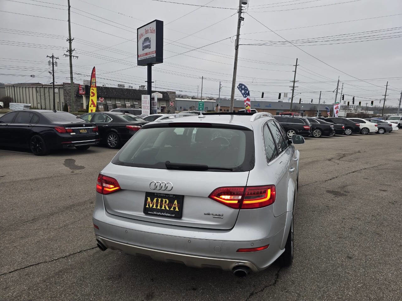 Used 2013 Audi A4 Premium Plus w/ Premium Plus Pkg image 4