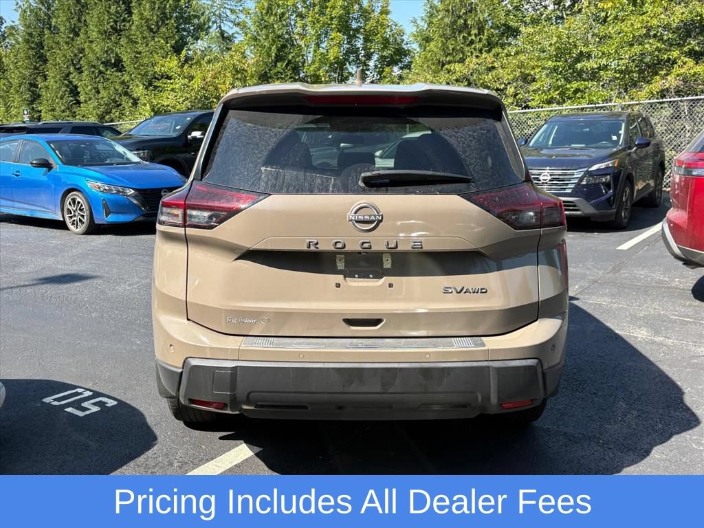 Used 2024 Nissan Rogue SV AWD/4WD image 5