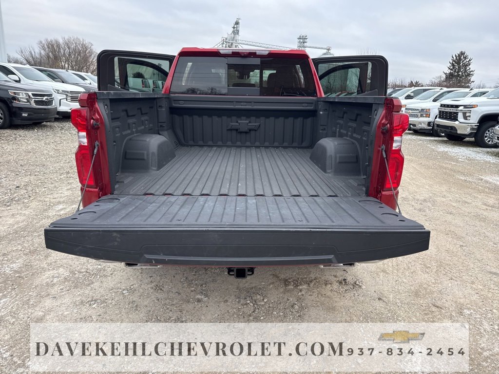 Used 2024 Chevrolet Silverado 1500 LTZ w/ LTZ Premium Package image 32