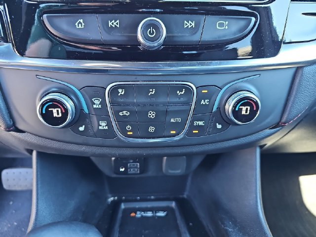 Used 2023 Chevrolet Traverse RS AWD/4WD image 23