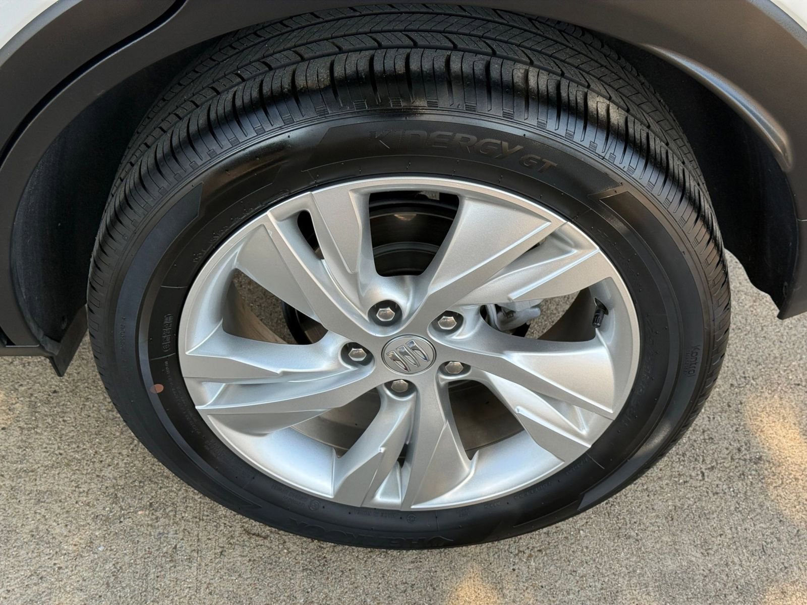 Used 2025 Buick Encore GX Preferred FWD image 31