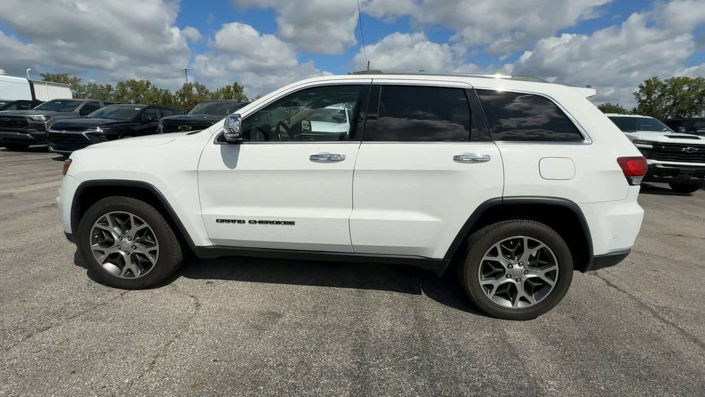 Used 2020 Jeep Grand Cherokee Limited w/ Premium Lighting Group AWD/4WD image 5