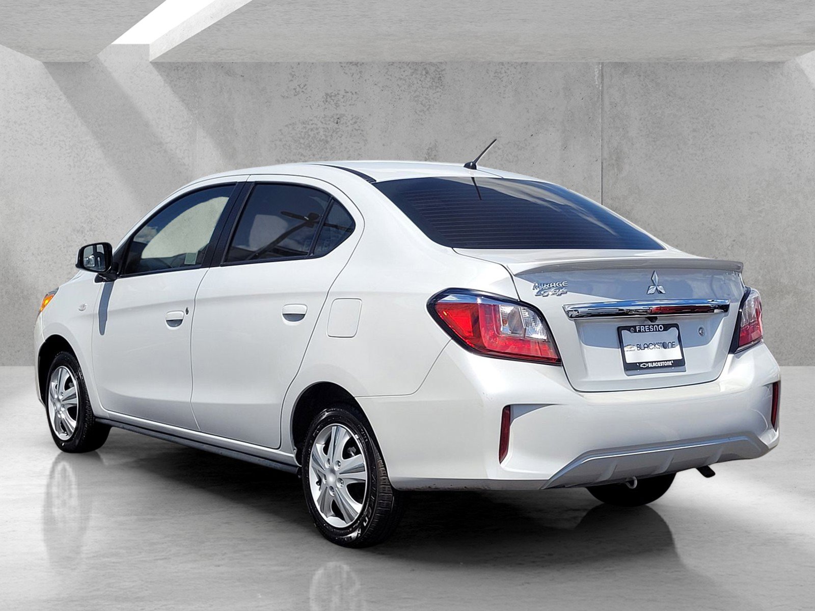 Used 2024 Mitsubishi Mirage G4 ES image 6