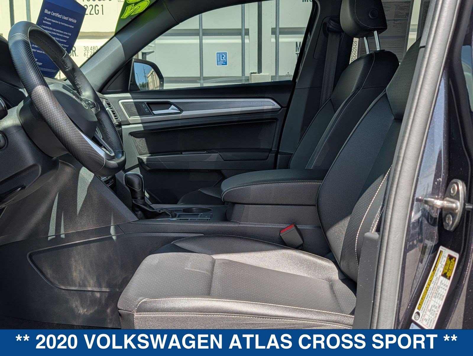Used 2020 Volkswagen Atlas Cross Sport SE w/ Panoramic Sunroof Package FWD image 22