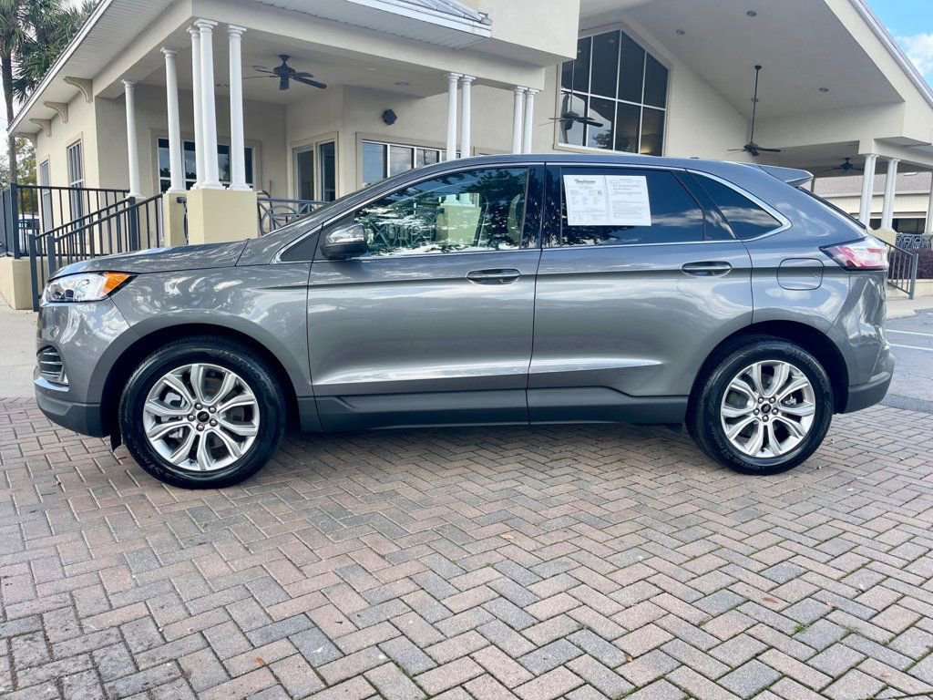 Used 2024 Ford Edge Titanium AWD/4WD image 2
