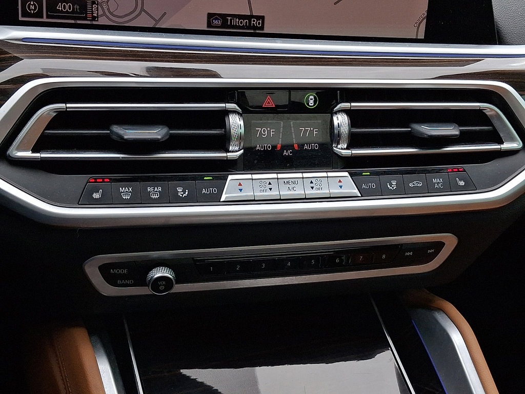 Used 2023 BMW X6 xDrive40i w/ Premium Package image 27