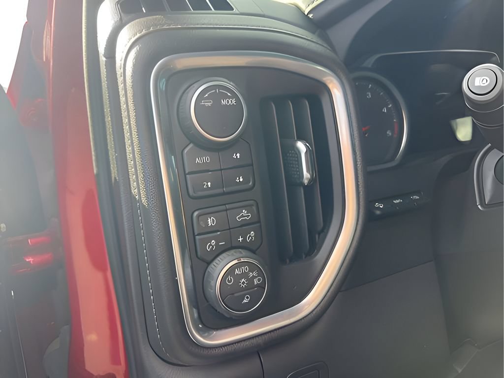 Used 2022 Chevrolet Silverado 2500 LTZ w/ LTZ Plus Package AWD/4WD image 26