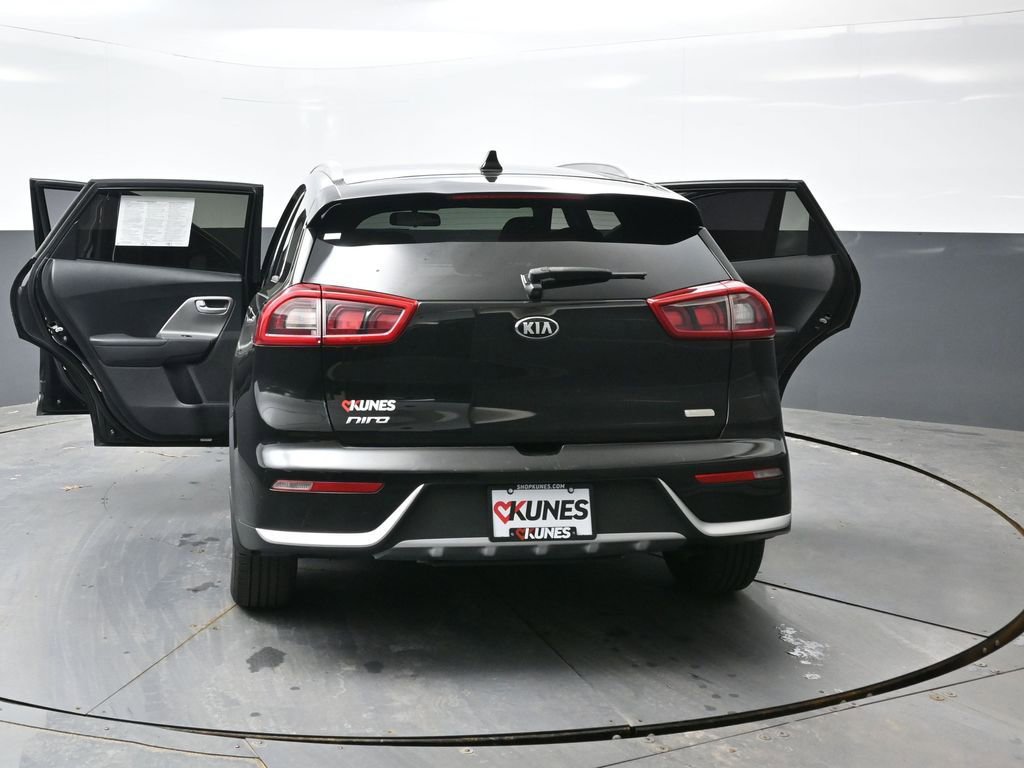 Used 2017 Kia Niro LX image 51