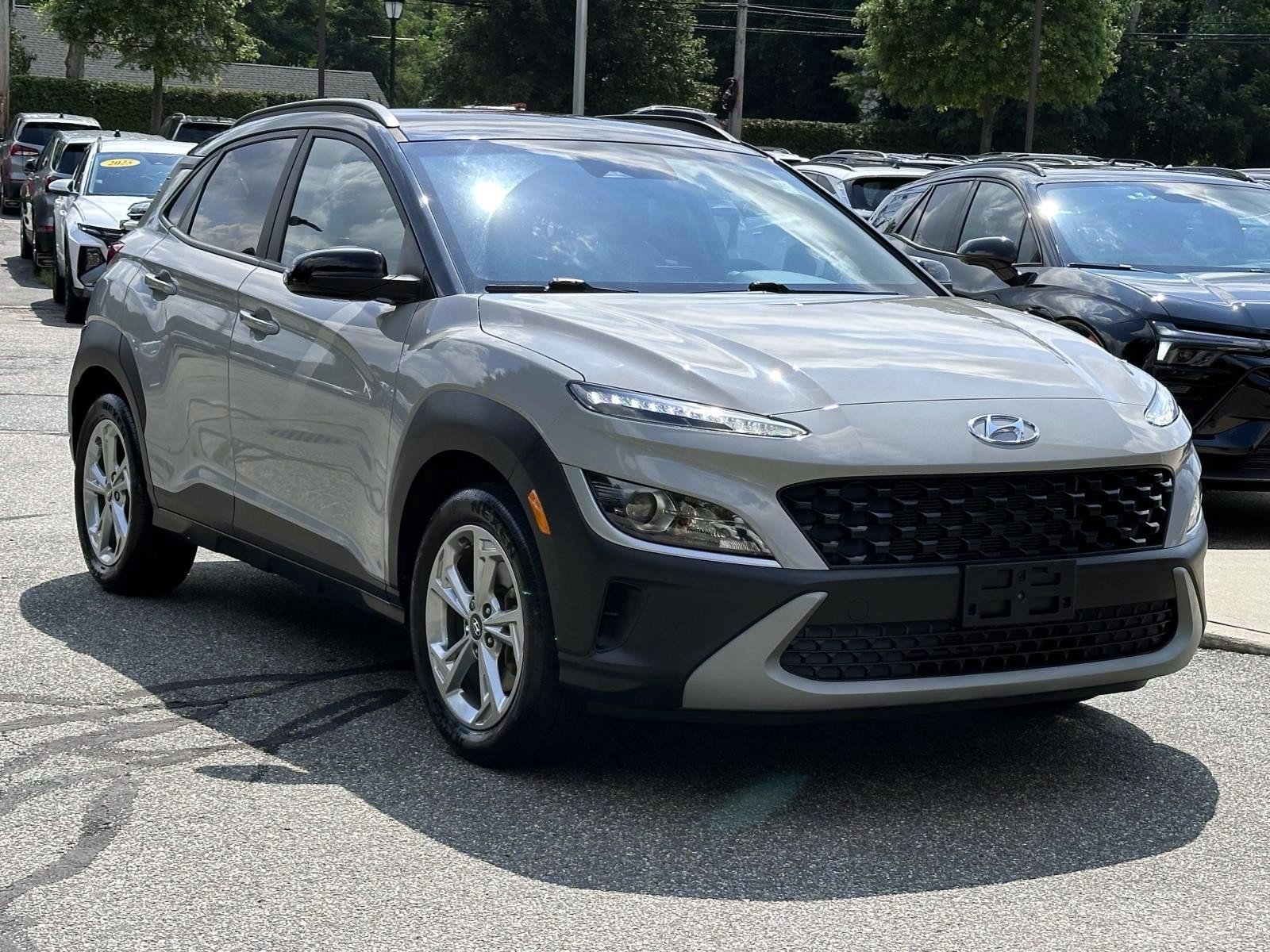 Used 2023 Hyundai Kona SEL w/ Cargo Package AWD/4WD image 5