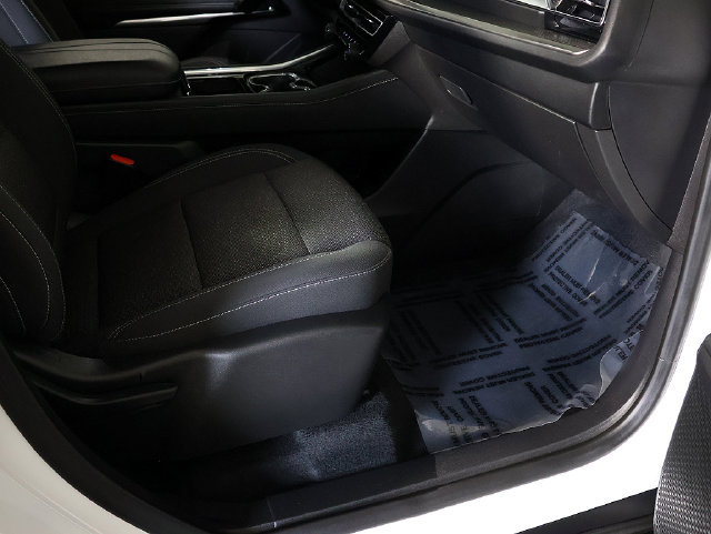 Used 2024 Chevrolet Traverse LT FWD image 37