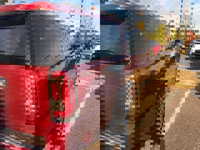 Used 2016 GMC Yukon XL Denali w/ Open Road Package image 20