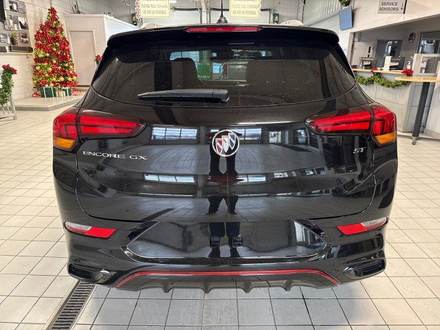 Used 2023 Buick Encore GX Select w/ Sport Touring Package image 4