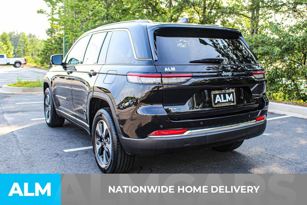 Used 2024 Jeep Grand Cherokee Limited 4xe AWD/4WD image 5