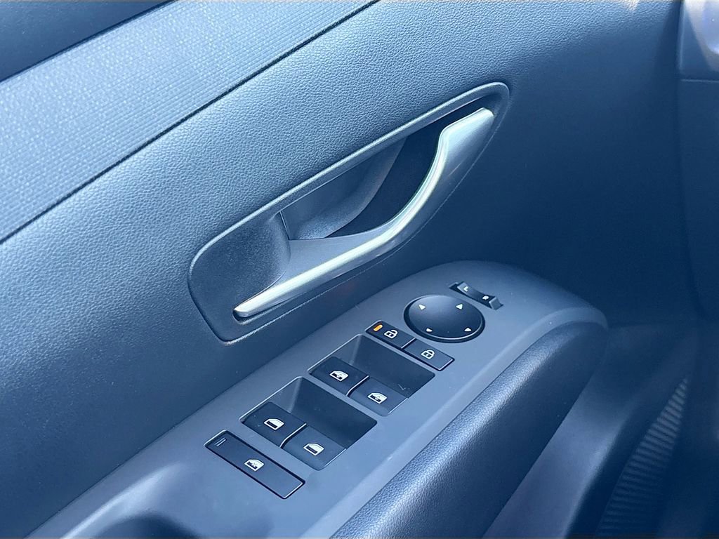 New 2026 Hyundai Tucson SEL image 18