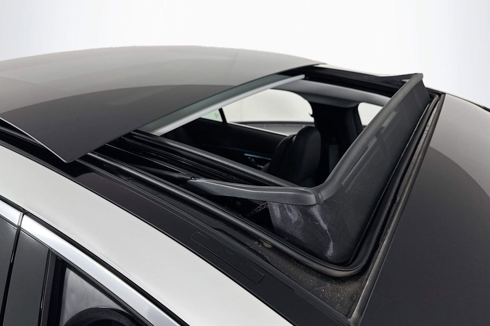 New 2025 Mercedes-Benz E 350 4MATIC Sedan image 21