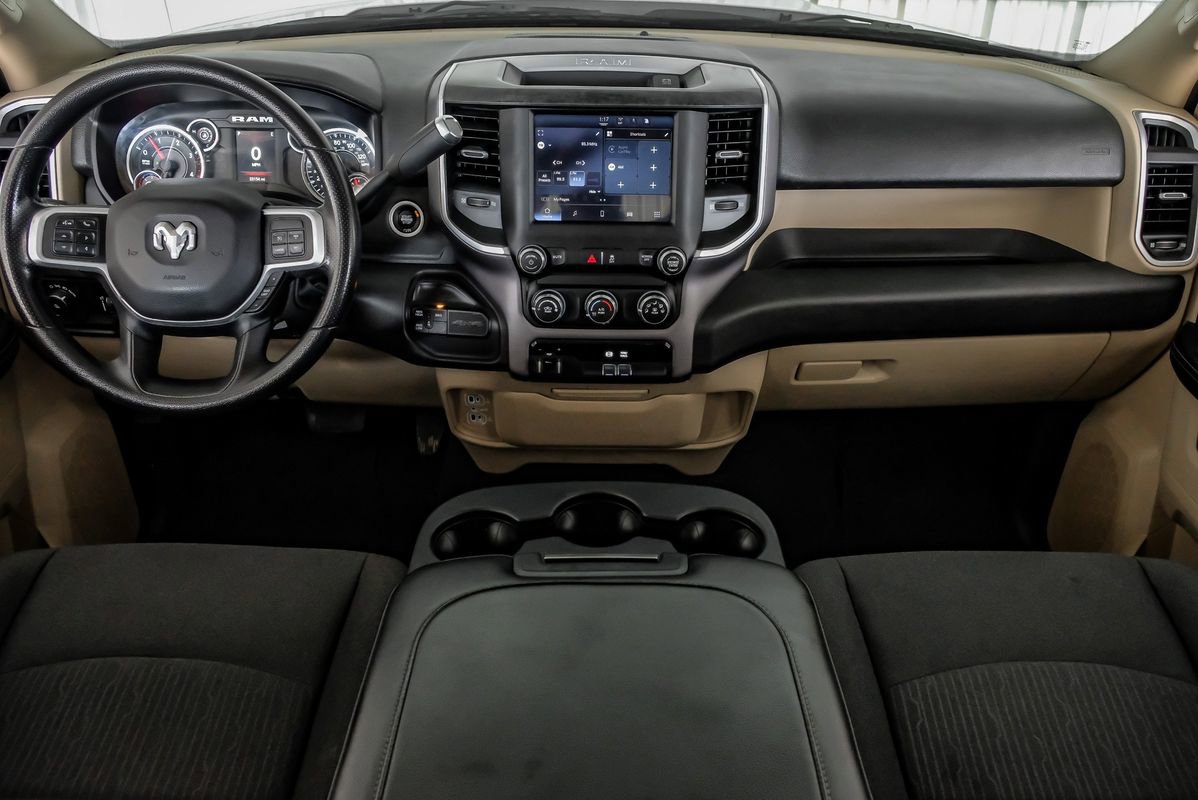 Used 2022 RAM 3500 Big Horn image 13