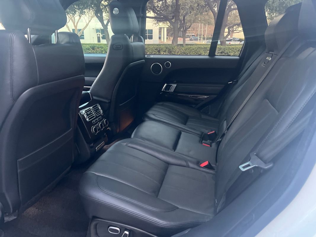 Used 2015 Land Rover Range Rover Supercharged image 17