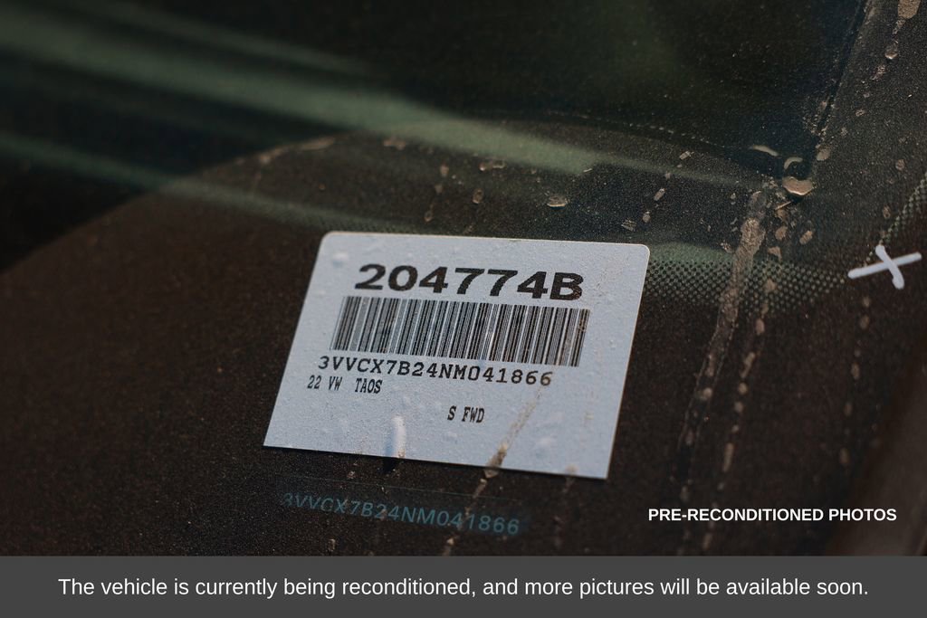 Used 2022 Volkswagen Taos S image 38