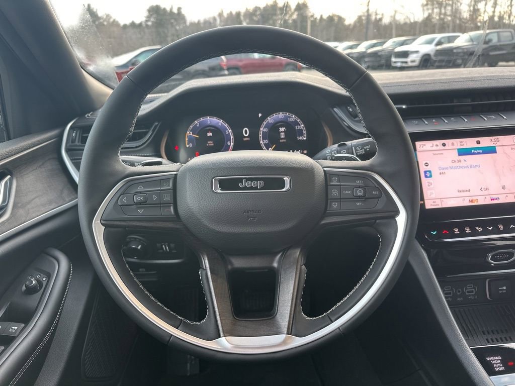 New 2026 Jeep Grand Cherokee Laredo image 15