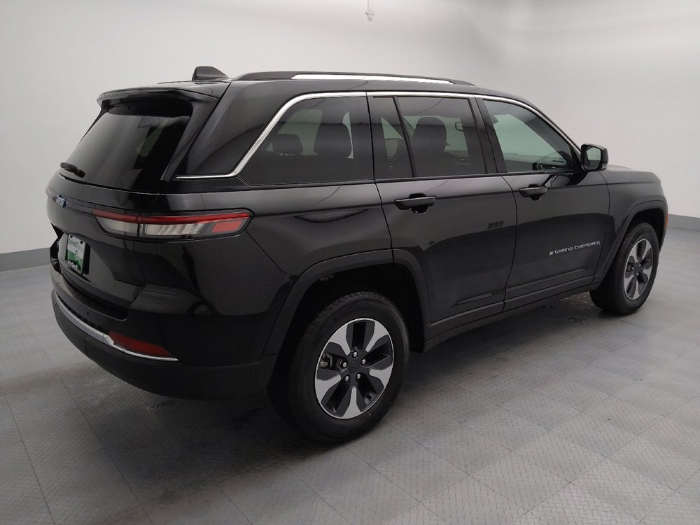 Used 2022 Jeep Grand Cherokee Limited 4xe image 10