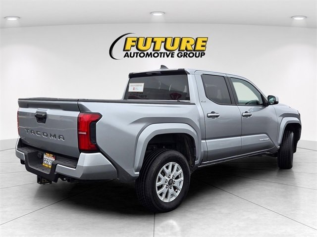 Certified 2024 Toyota Tacoma SR5 image 5