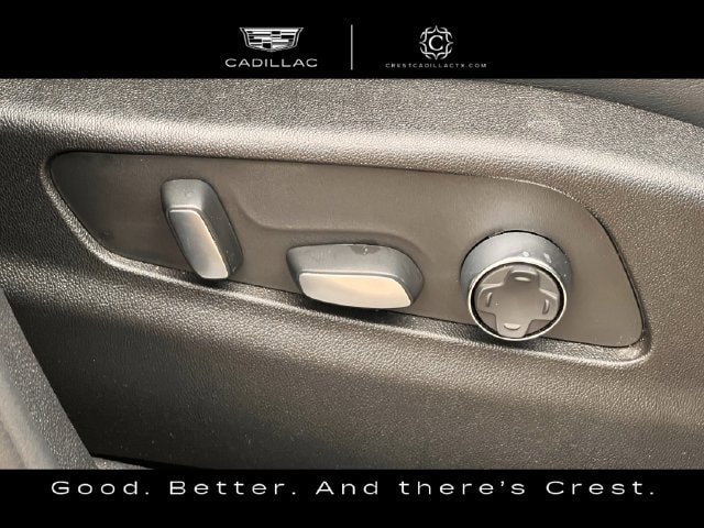Used 2025 Cadillac XT4 Premium Luxury FWD image 26