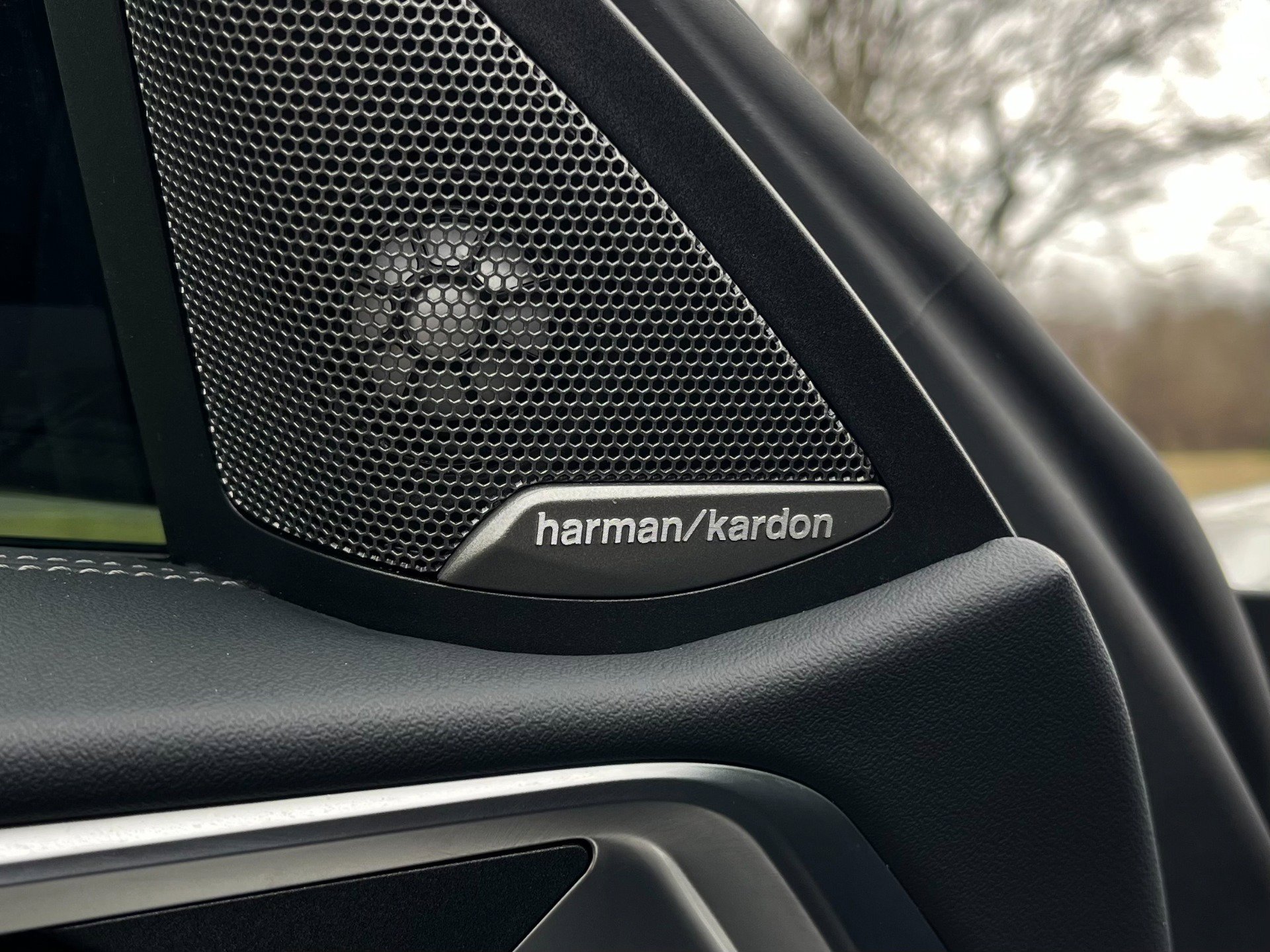 Used 2025 BMW 440i xDrive Convertible w/ Premium Package image 69