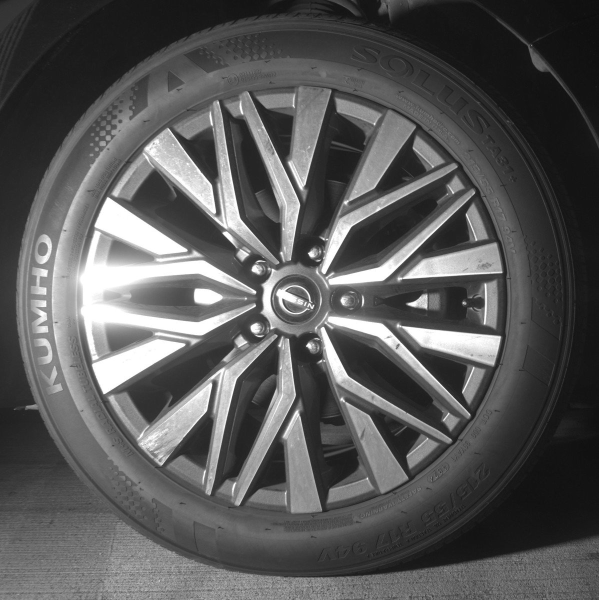 Used 2025 Nissan Altima 2.5 SV image 13