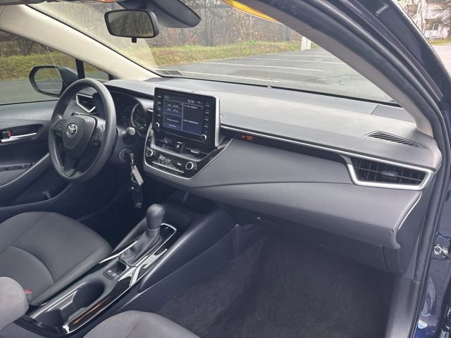 Used 2020 Toyota Corolla LE image 11
