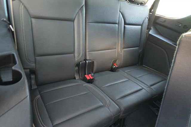 Used 2024 GMC Yukon SLT image 17