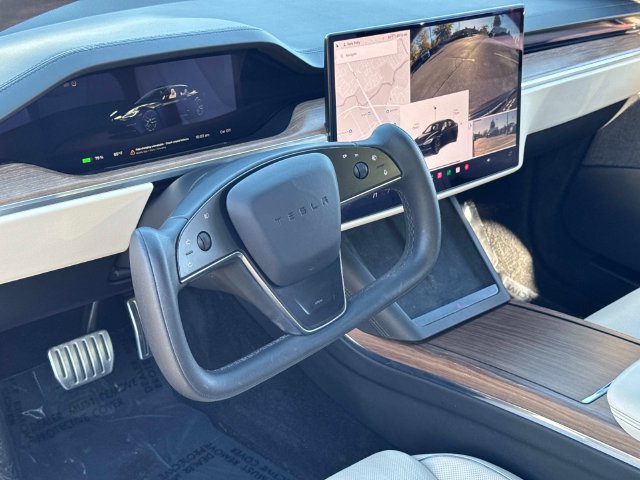 Used 2021 Tesla Model S Plaid AWD/4WD image 16