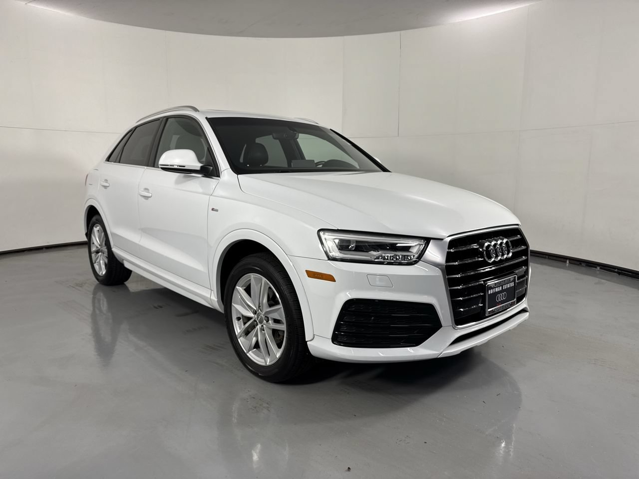 Used 2018 Audi Q3 2.0T Premium Plus AWD/4WD image 3
