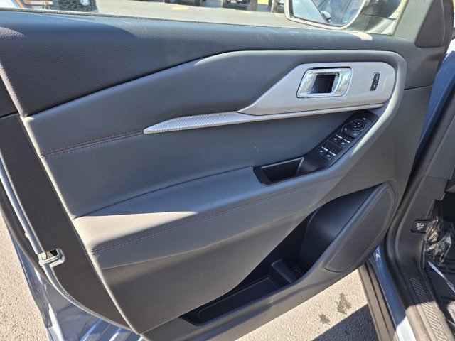 New 2026 Ford Explorer Active image 28