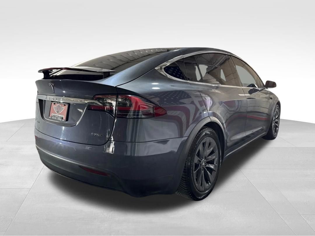 Used 2017 Tesla Model X 75D image 5