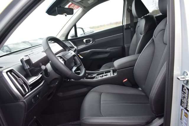 New 2026 Kia Sorento S FWD image 22