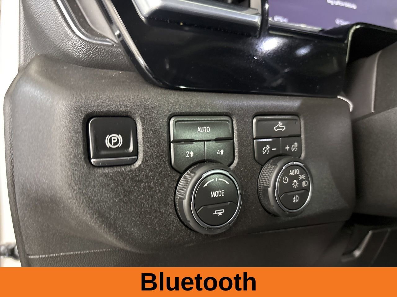 Used 2026 Chevrolet Silverado 1500 RST w/ RST Select Package AWD/4WD image 9