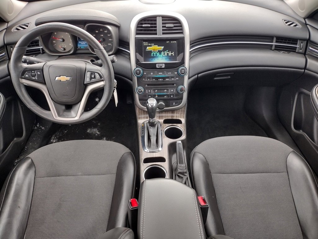 Used 2015 Chevrolet Malibu LT image 7
